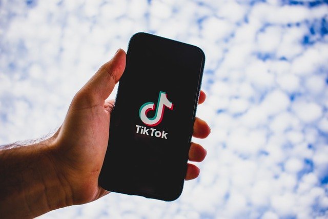 How to make money from tik tok